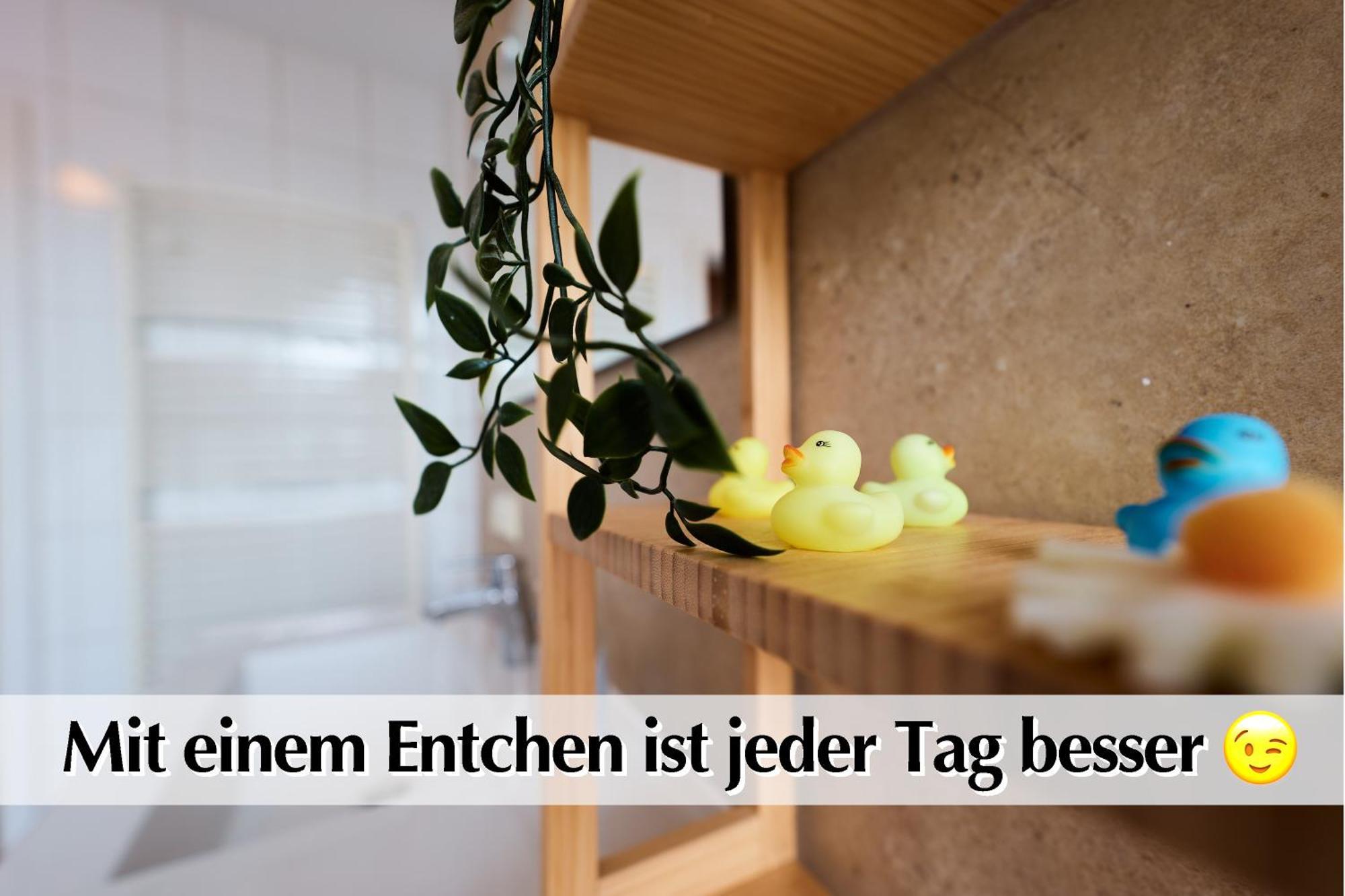 Helle 72Qm Maisonette Wohnung Im Herzen Erfurts Mit Kingsize Bett, Smart-Tv, Etc Exterior photo